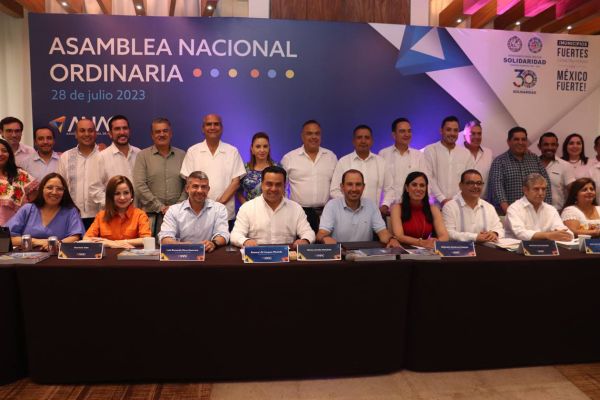 PAOLA ANGON PARTICIPÓ EN ASAMBLEA NACIONAL ORDINARIA DE ANAC, DESTACANDO CHOLULA COMO UNO DE LOS MUNICIPIOS MÁS SEGUROS