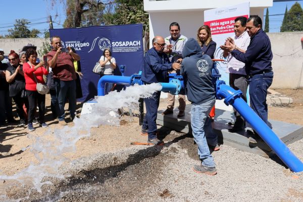 CUMPLE GOBIERNO DE PAOLA ANGON CON LA ENTREGA DE NUEVO POZO EN MOMOXPAN