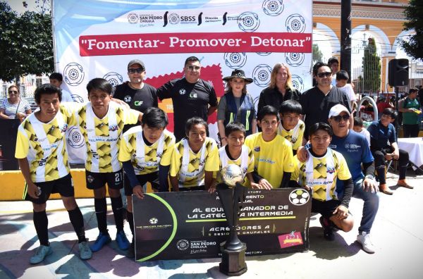 ÉXITO ROTUNDO PRIMER TORNEO DE BARRIOS “SAL A TU CALLE”