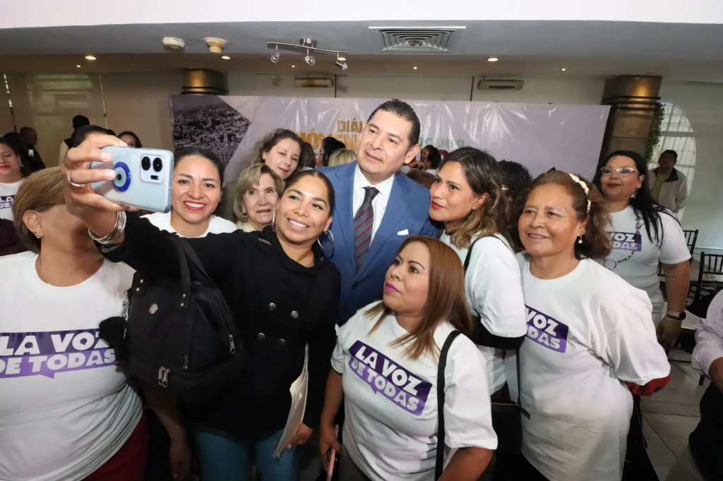 Armenta, aliado de las mujeres reconocen asociaciones civiles