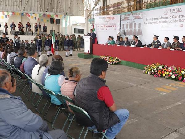 Sergio Salomón: gobierno estatal respeta y coadyuva con los 217 ayuntamientos para que el progreso sea igualitario